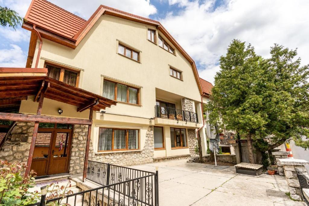 Panoramic Center Rooms Braşov Exterior foto
